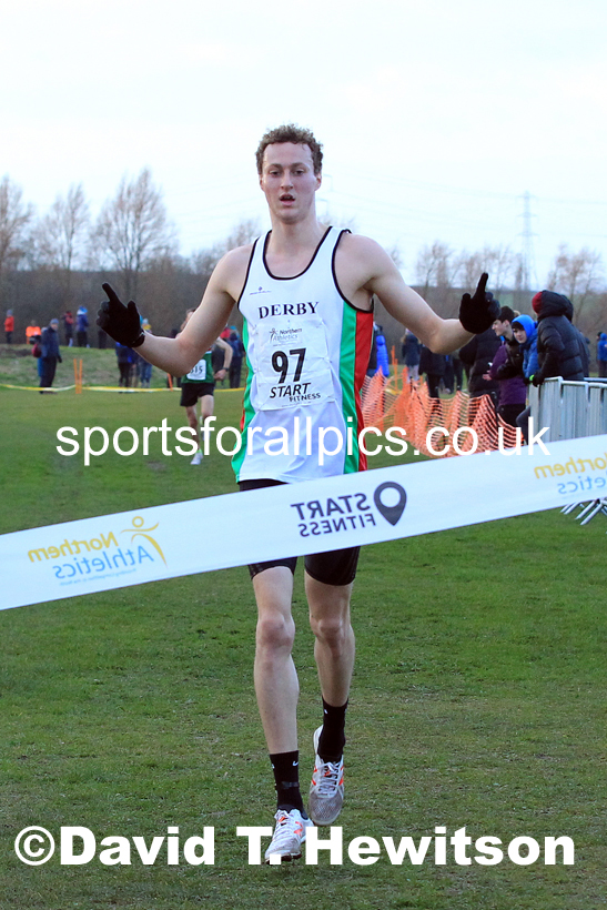 Senior mens 2022 Northern Cross Country Champs., Pontefract. Photo: David T. Hewitson/Sports for All Pics